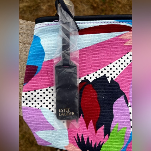 Estēe Lauder Zipper Cosmetics Bag - Picture 2 of 4
